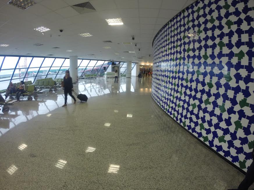Inframerica terá que apresentar plano de exposição de Athos Bulcão no aeroporto do DF