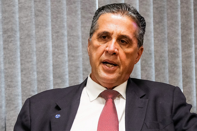 ENTREVISTA – “Vamos voltar a atender 100% do DF com água tratada e coleta de esgoto” ENTREVISTA – “Vamos voltar a atender 100% do DF com água tratada e coleta de esgoto”