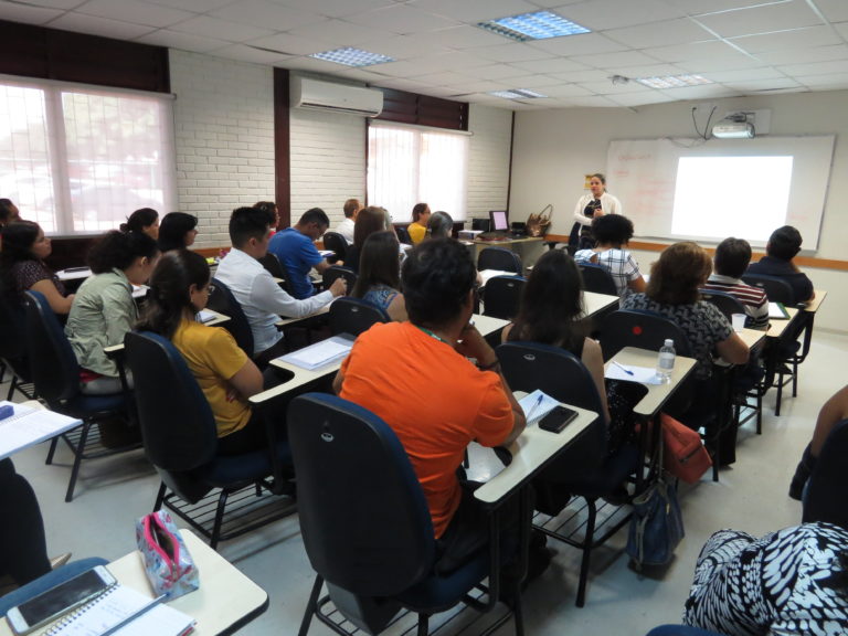 Itegos oferecem cerca de 10 mil vagas para cursos gratuitos de qualificação profissional