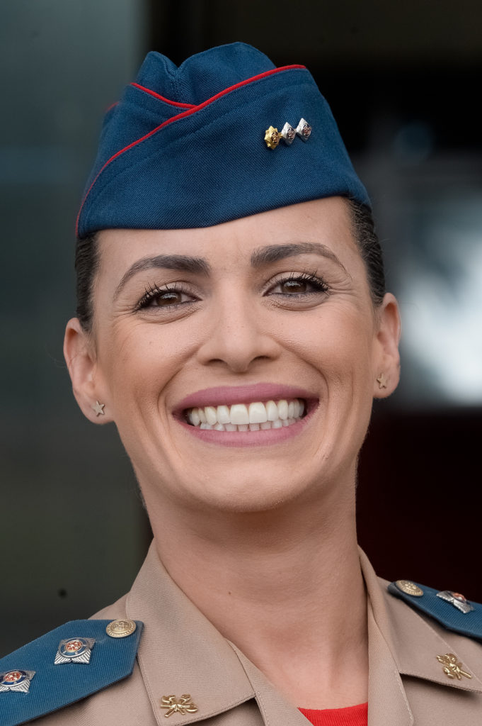 Uma mulher de múltiplas atividades