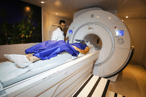 Exames na madrugada são uma alternativa para a falta de espaço na rotina Exames na madrugada são uma alternativa para a falta de espaço na rotina