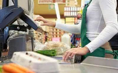 Projeto proíbe supermercados de conferirem mercadorias após o consumidor passar pelo caixa Projeto proíbe supermercados de conferirem mercadorias após o consumidor passar pelo caixa