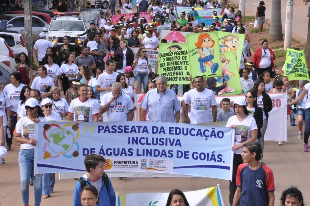 Centro Municipal de Educação Inclusiva promoveu 4ª Caminhada da Educação Inclusiva Centro Municipal de Educação Inclusiva promoveu 4ª Caminhada da Educação Inclusiva