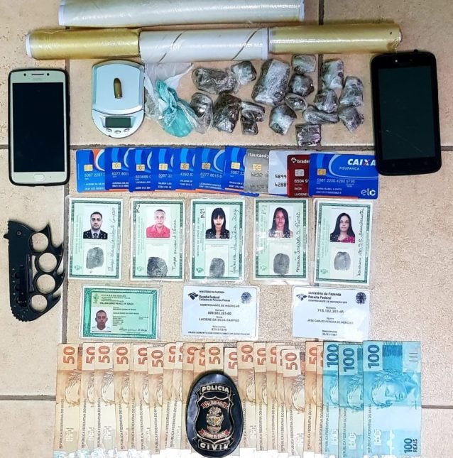 Polícia Civil prende grupo que aplicava golpe “Bença, Tia” Polícia Civil prende grupo que aplicava golpe “Bença, Tia”