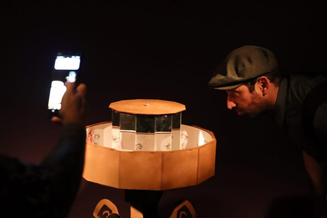 Um passeio pela mostra sensorial de Tim Burton em cartaz no CCBB