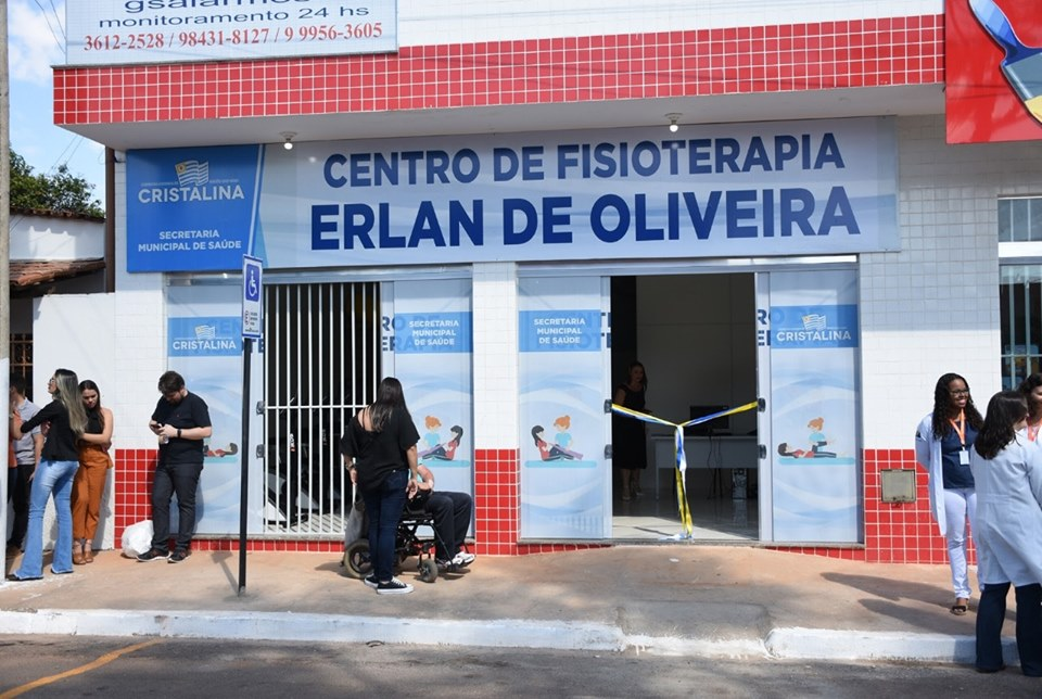 Emoção na inauguração do centro de fisioterapia Erlan Oliveira