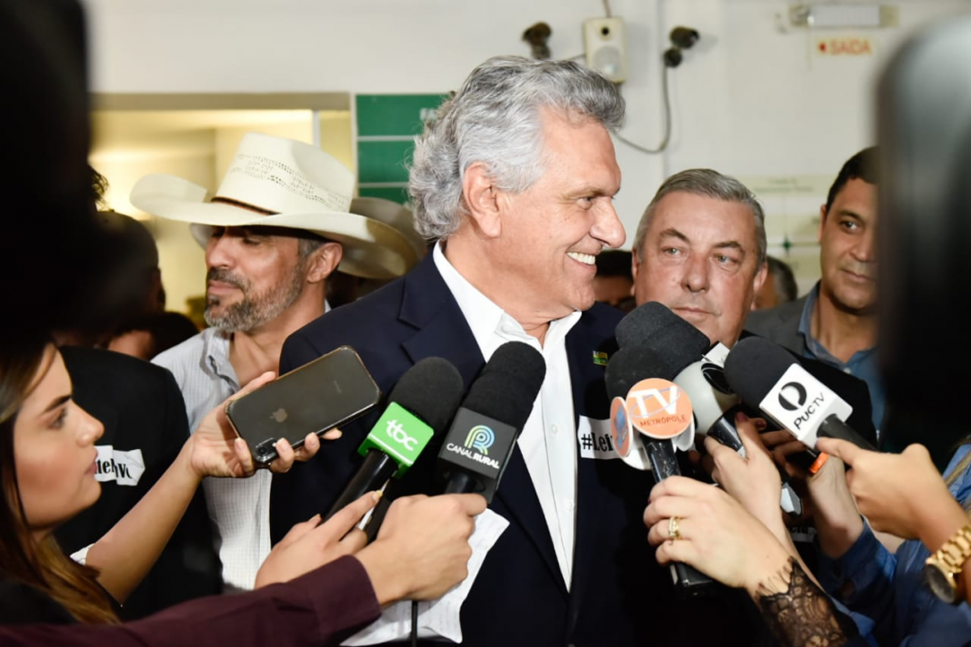 Governador encampa luta de produtores durante encontro com setor leiteiro