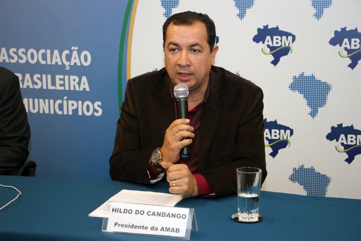 Presidente da AMAB, Hildo do Candango luta para promover o desenvolvimento do Entorno Presidente da AMAB, Hildo do Candango luta para promover o desenvolvimento do Entorno
