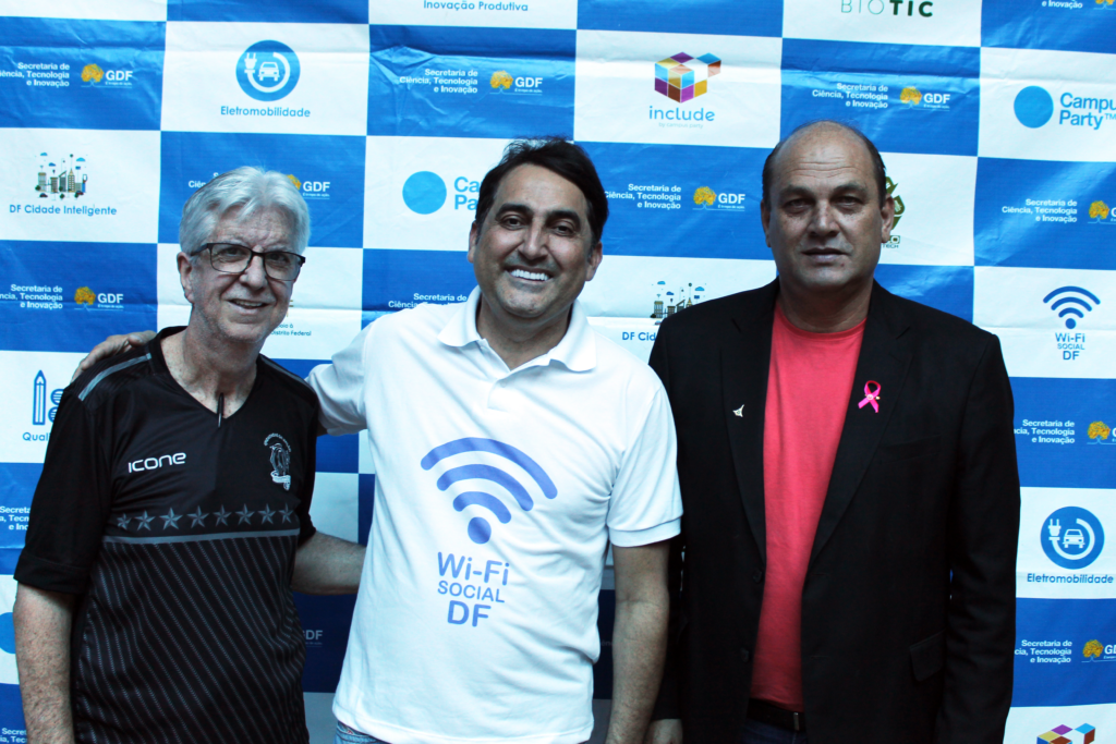 Wi-Fi Social chega ao Shopping Popular do Gama