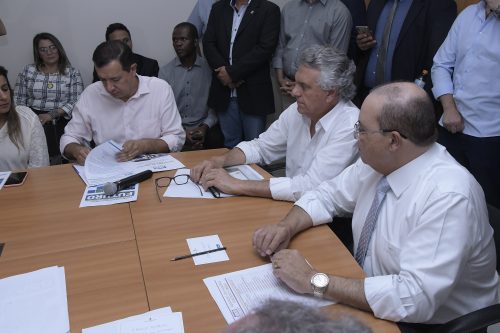 Presidente da AMAB, Hildo do Candango pede melhorias para saúde pública do Entorno Presidente da AMAB, Hildo do Candango pede melhorias para saúde pública do Entorno