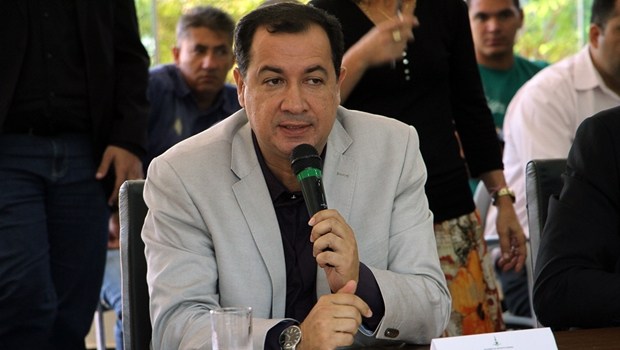 Presidente da AMAB, Hildo do Candango busca parcerias para diminuir a desigualdade social no Entorno do DF Presidente da AMAB, Hildo do Candango busca parcerias para diminuir a desigualdade social no Entorno do DF