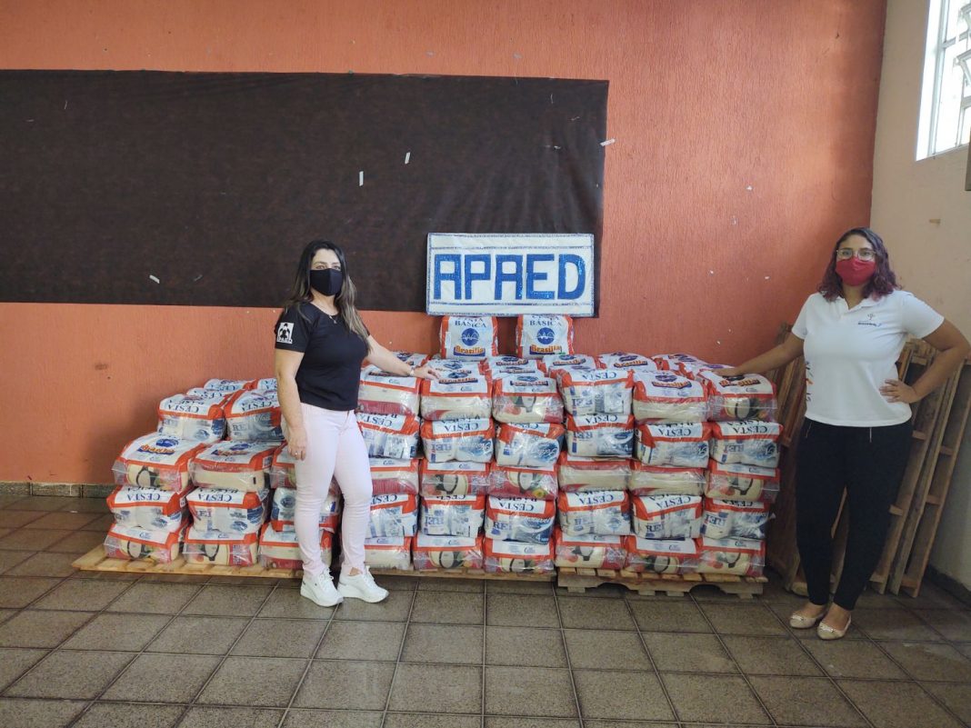 Bancorbrás doa 5 toneladas de alimentos para instituições em Brasília Bancorbrás doa 5 toneladas de alimentos para instituições em Brasília