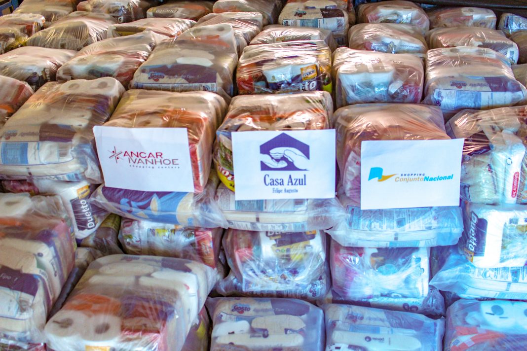 Administradora do Conjunto Nacional doa 98 toneladas de alimentos como medida de enfrentamento ao Covid-19