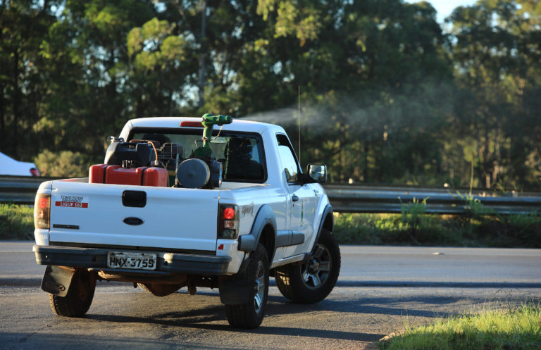 Fumacê continua ativo no combate ao Aedes aegypti