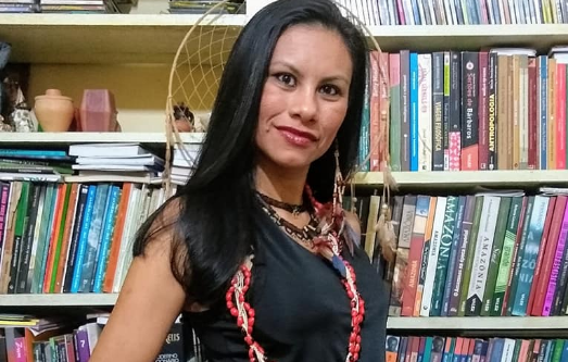 Coronavírus nas aldeias: pesquisadora indígena lamenta morte de anciões na Amazônia Coronavírus nas aldeias: pesquisadora indígena lamenta morte de anciões na Amazônia