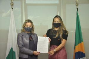 Secretarias incentivam autonomia econômica das mulheres Secretarias incentivam autonomia econômica das mulheres