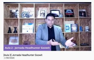 Executivos demitidos por conta da Covil-19 buscam recolocação profissional e para atender a demanda startup oferece jornada gratuita de headhunter Executivos demitidos por conta da Covil-19 buscam recolocação profissional e para atender a demanda startup oferece jornada gratuita de headhunter