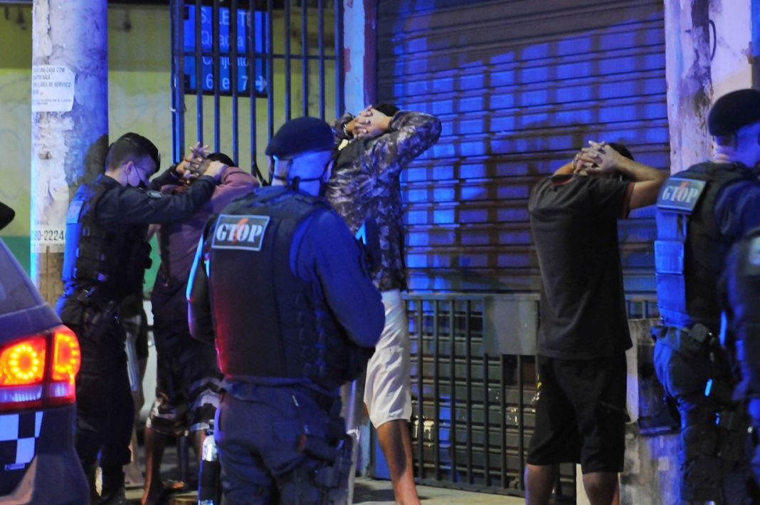 Crise financeira deve elevar criminalidade no DF, alerta socióloga Crise financeira deve elevar criminalidade no DF, alerta socióloga