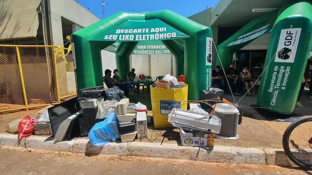 GDF investe R$ 3,2 milhões em gestão inteligente de resíduos eletrônicos GDF investe R$ 3,2 milhões em gestão inteligente de resíduos eletrônicos