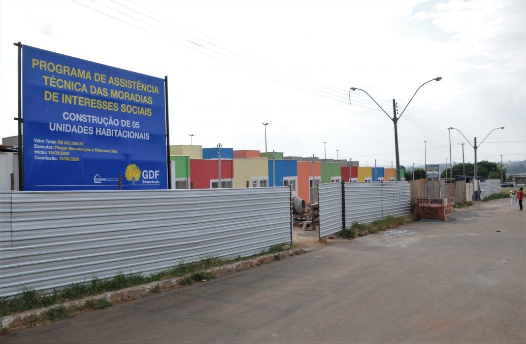 Casas populares para 60 famílias em situação de vulnerabilidade social Casas populares para 60 famílias em situação de vulnerabilidade social