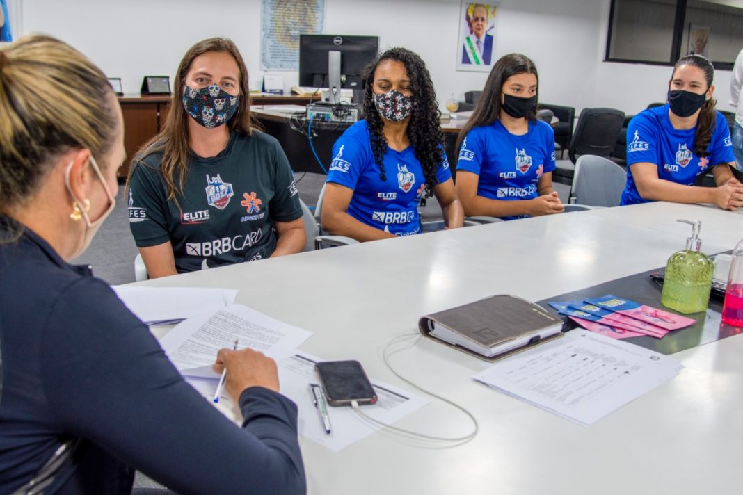 Incentivo ao futsal feminino do DF