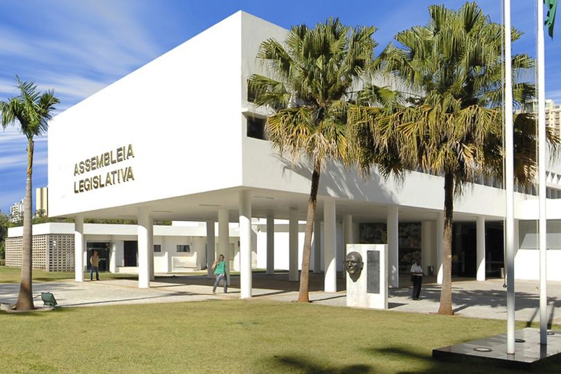 Projeto que abre crédito para comprar vacinas está na Alego Projeto que abre crédito para comprar vacinas está na Alego