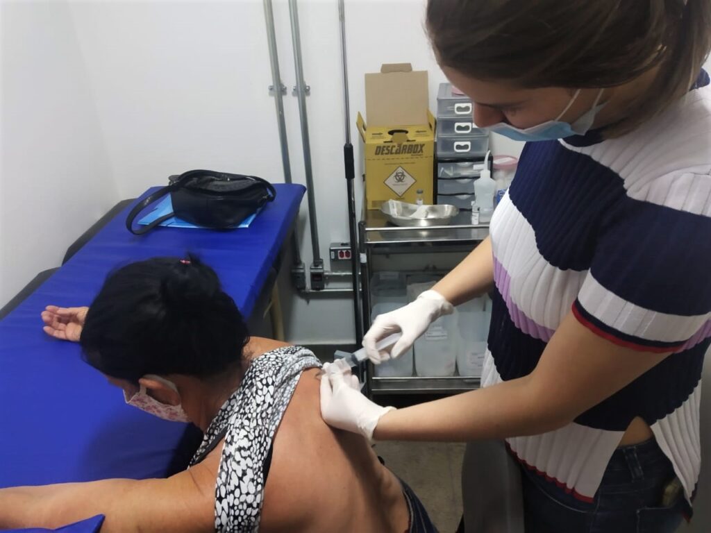 Clínica da Dor: onde se cura o sofrimento Clínica da Dor: onde se cura o sofrimento