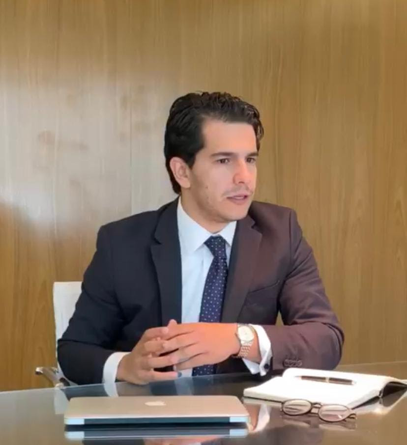 Claudio Lasso desenvolve o “Empreender na Escola”, projeto voltado para alunos de escolas públicas e profissionalizantes Claudio Lasso desenvolve o “Empreender na Escola”, projeto voltado para alunos de escolas públicas e profissionalizantes