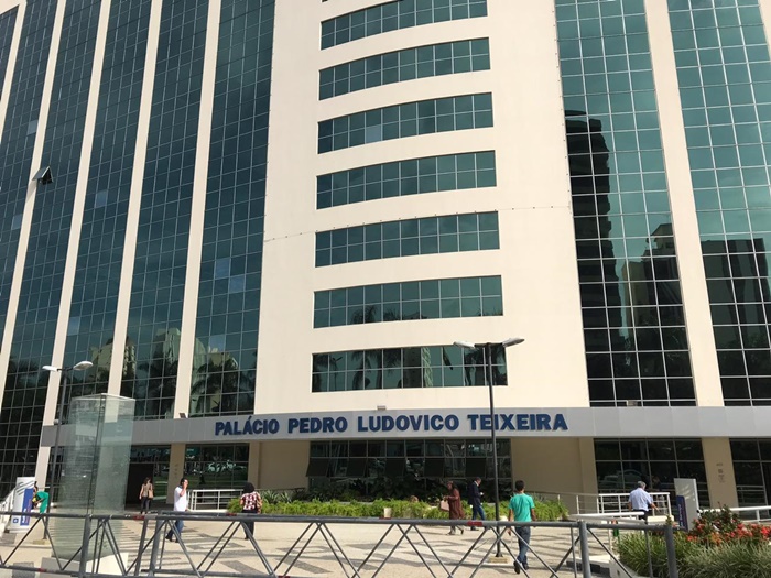 Governo de Goiás renova CRP do Regime Próprio de Previdência pela 5ª vez Governo de Goiás renova CRP do Regime Próprio de Previdência pela 5ª vez