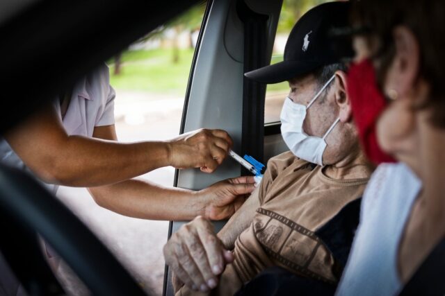Quase 150 mil pessoas já foram vacinadas no DF