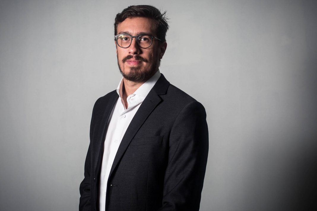 Gerente de Medicamentos e Produtos Biológicos da Anvisa palestra na Semana Acadêmica de Farmácia da Univali