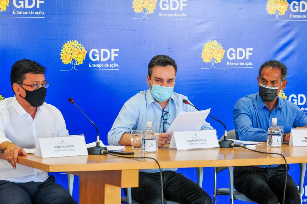 Mais doses sem agendamento para maiores de 35 anos Mais doses sem agendamento para maiores de 35 anos