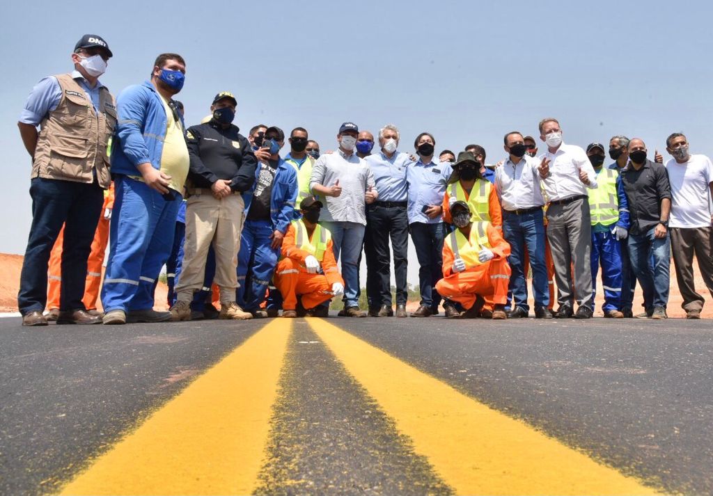 Entregue trecho restaurado da BR-070 em Goiás