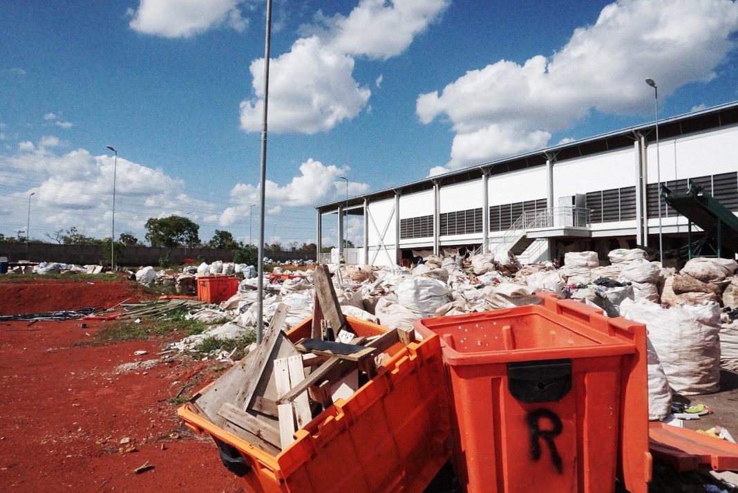 Descartar resíduos corretamente é bom pra todo mundo