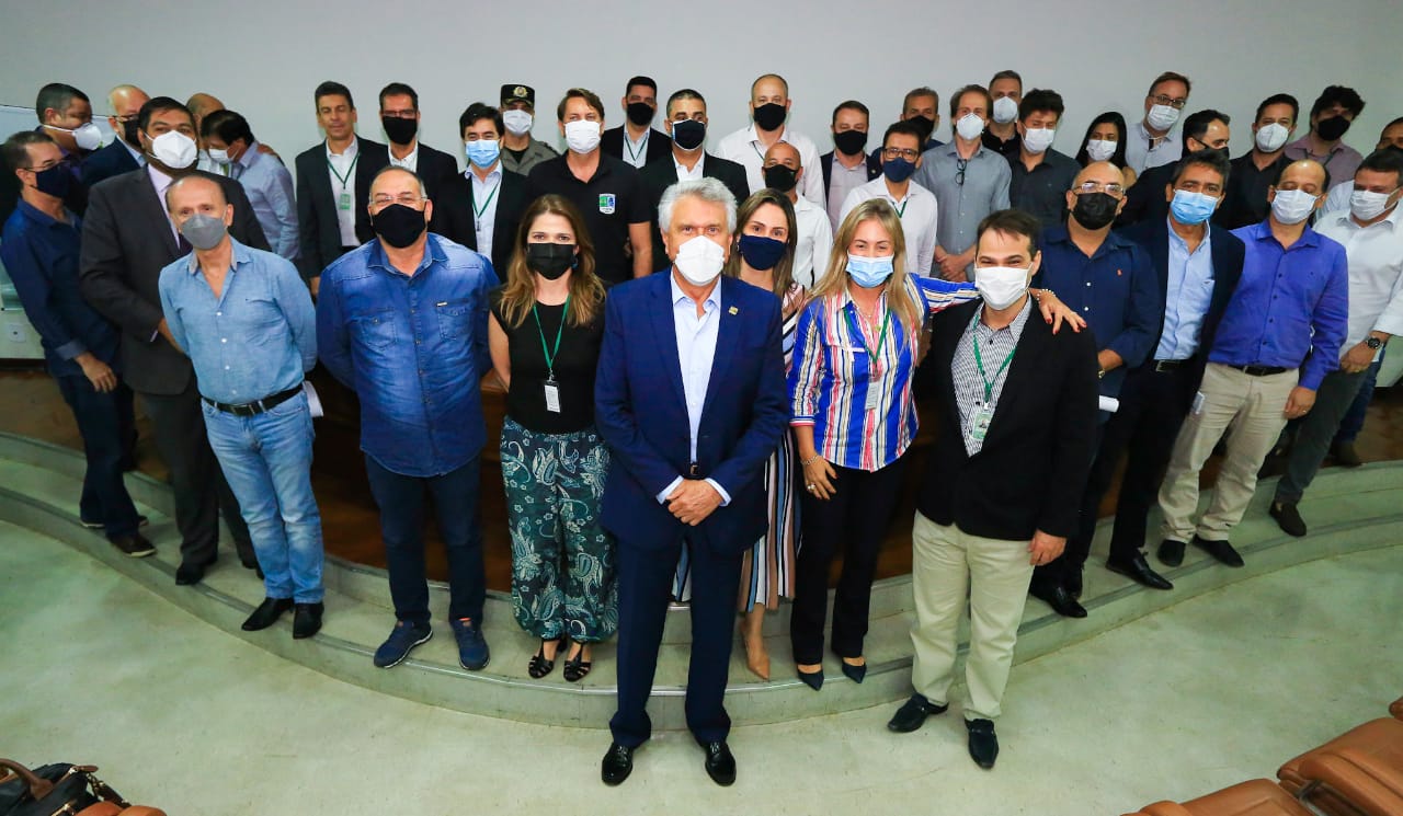 Goiás superou déficit de R$ 6 bilhões, afirma Caiado