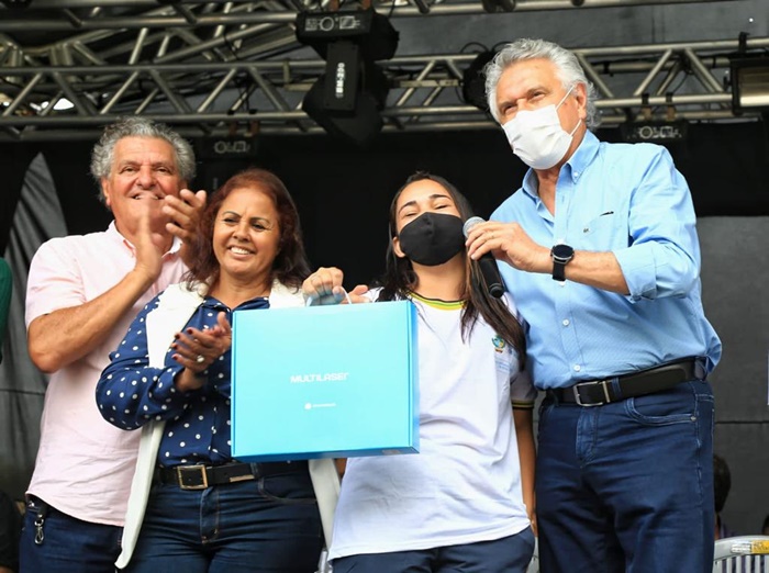 “A grande obra que quero realizar é cuidar das pessoas”, diz Caiado em Moiporá “A grande obra que quero realizar é cuidar das pessoas”, diz Caiado em Moiporá