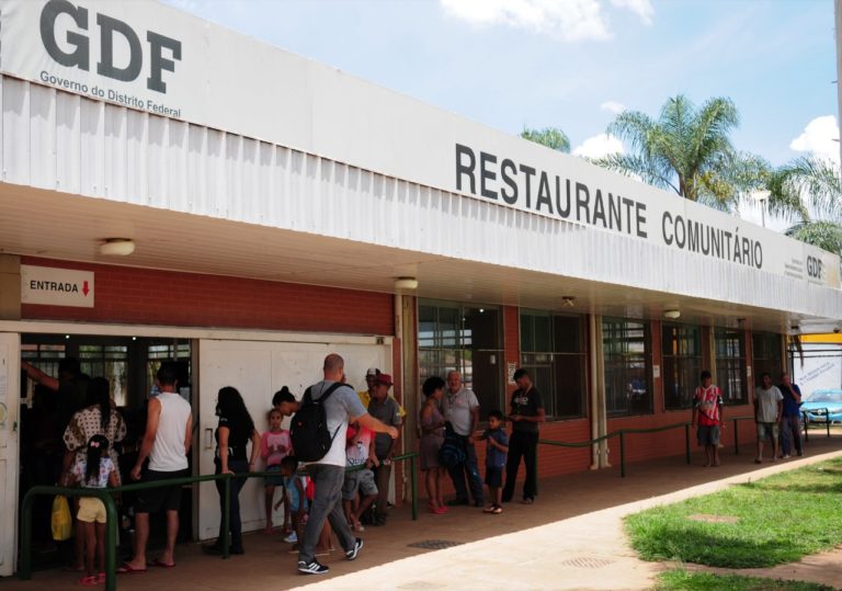 Nosso Natal volta com chefs de cozinha nos restaurantes comunitários