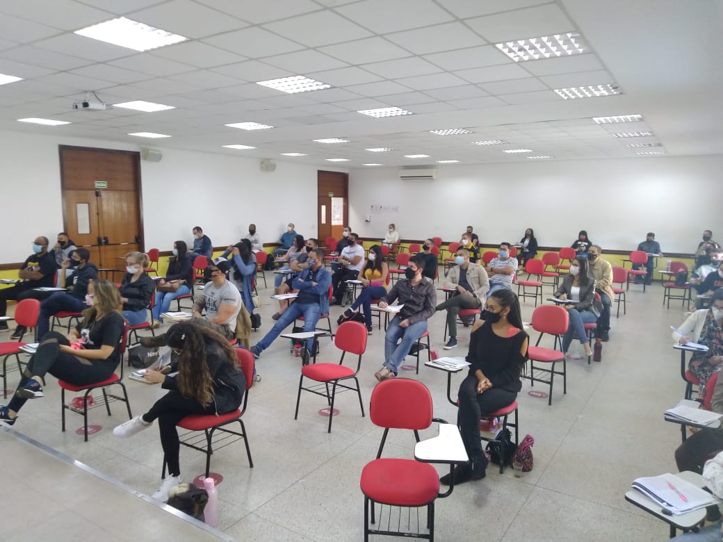 IMP Concursos promove aulões beneficentes com foco na PPDF, PMDF e SEDF