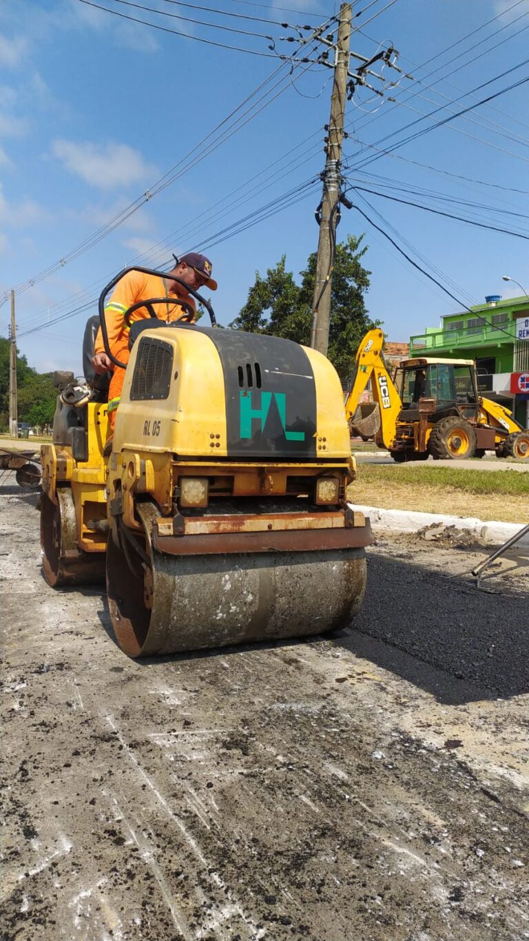 Avenida em Planaltina é restaurada com 120 toneladas de massa asfáltica