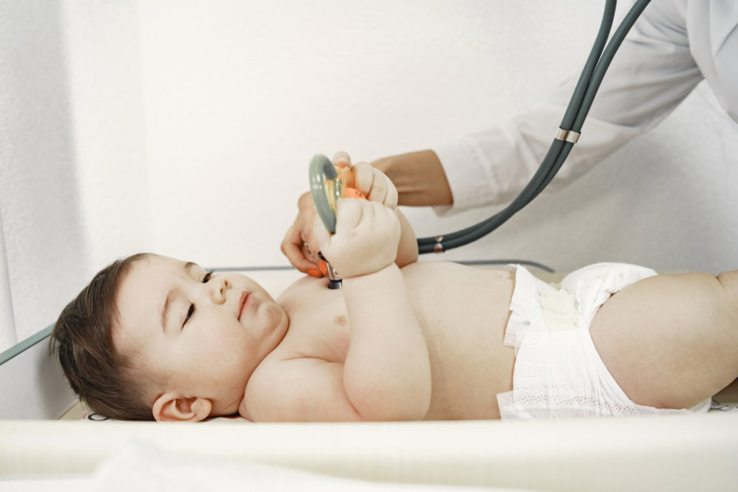 Unidade de saúde enfrenta dificuldades para contratar pediatras em Águas Lindas de Goiás Unidade de saúde enfrenta dificuldades para contratar pediatras em Águas Lindas de Goiás