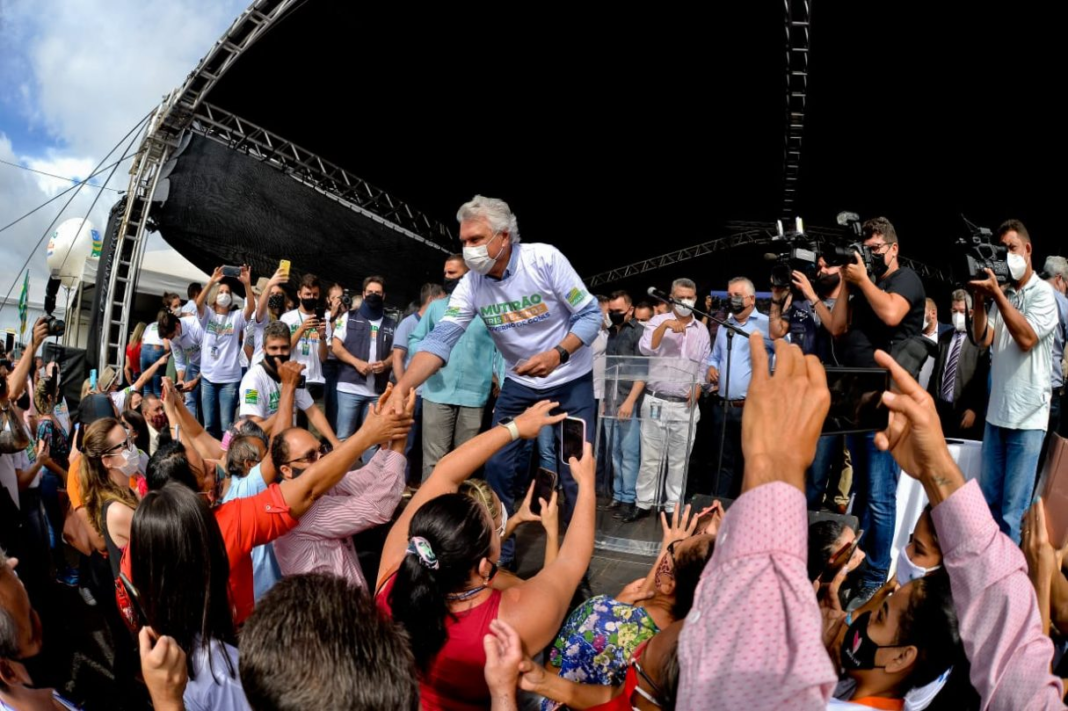 Governo de Ronaldo Caiado é aprovado por mais de 60% da população