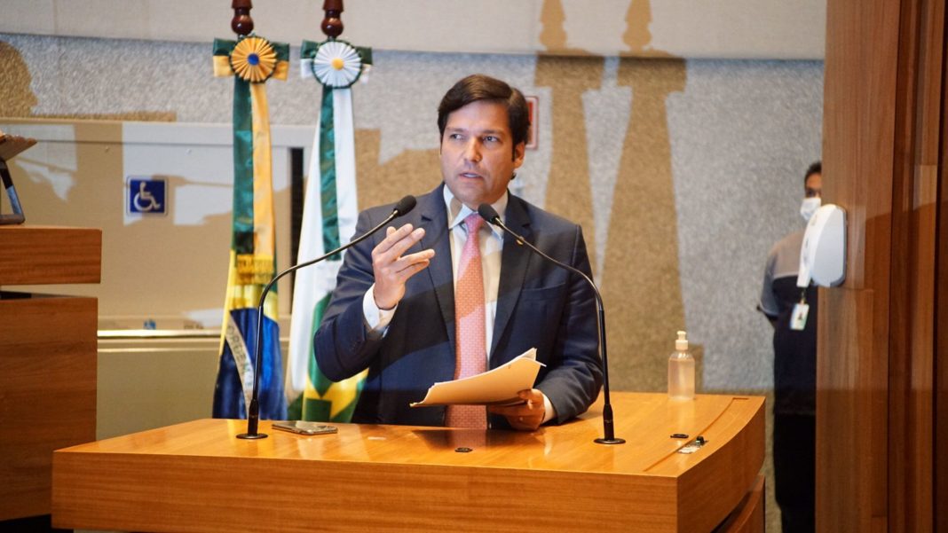 Projetos aprovados: Robério Negreiros é o 2º deputado mais produtivo da Câmara Legislativa do DF