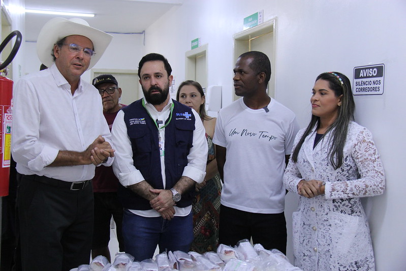 Prefeitura de Águas Lindas realiza entrega de próteses Odontológicas Prefeitura de Águas Lindas realiza entrega de próteses Odontológicas