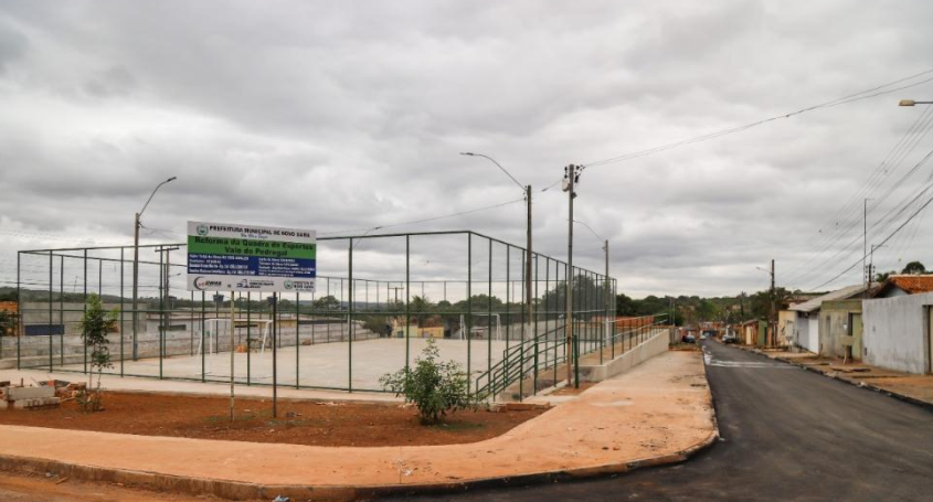 Campo de futebol no vale do Pedregal tem cerca de 70% das obras concluídas Campo de futebol no vale do Pedregal tem cerca de 70% das obras concluídas