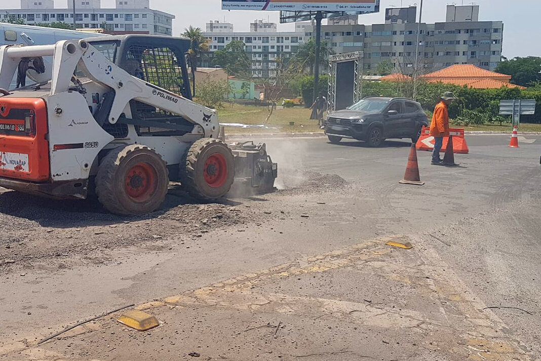 Moradores de Sobradinho ganham mais conforto com restauração de rotatória Moradores de Sobradinho ganham mais conforto com restauração de rotatória