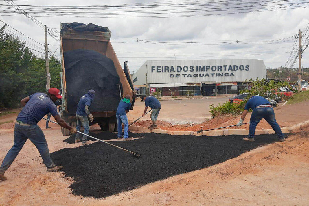 Novos acesso e bocas de lobo para a Feira dos Importados de Taguatinga Novos acesso e bocas de lobo para a Feira dos Importados de Taguatinga