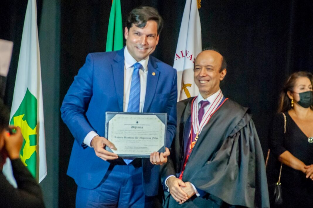 Diplomado para o 4º mandato, Robério reafirma compromisso com o DF Diplomado para o 4º mandato, Robério reafirma compromisso com o DF