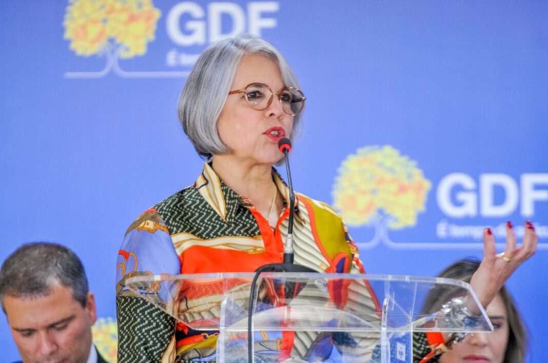 Educação aposta em inovação para fortalecer ensino do DF Educação aposta em inovação para fortalecer ensino do DF