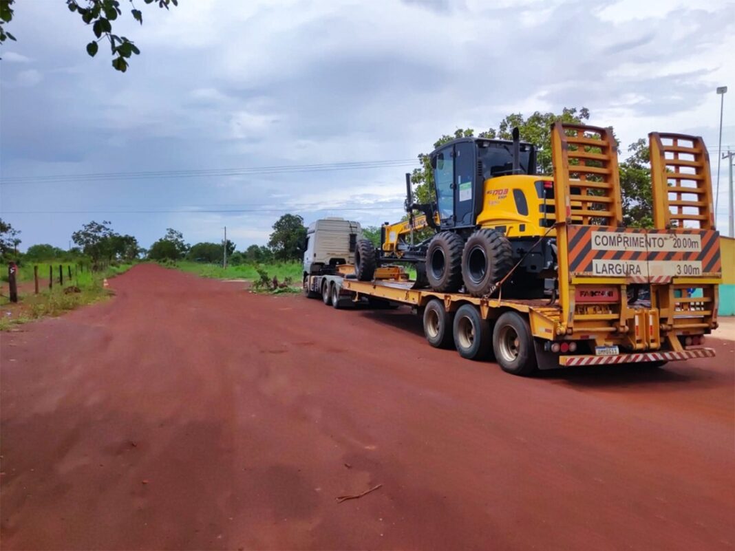 Nordeste Solidário: Goinfra amplia força-tarefa em Flores de Goiás Nordeste Solidário: Goinfra amplia força-tarefa em Flores de Goiás