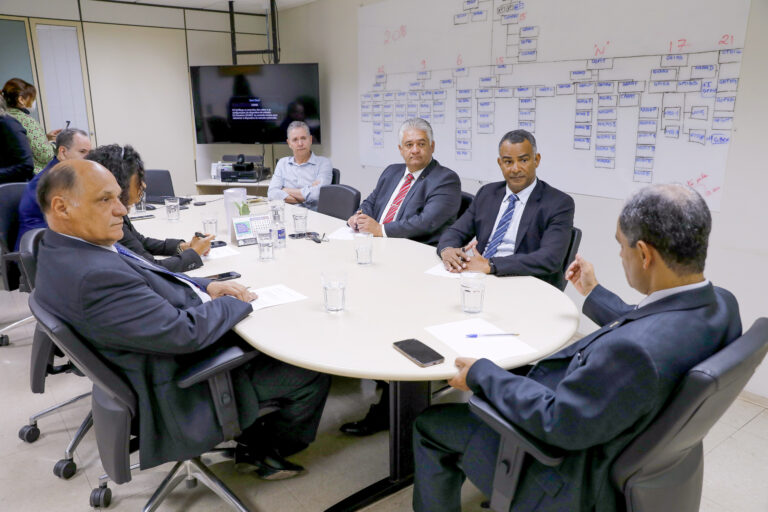GDF atua para sanar dificuldades de contribuintes com novo sistema do ISS GDF atua para sanar dificuldades de contribuintes com novo sistema do ISS
